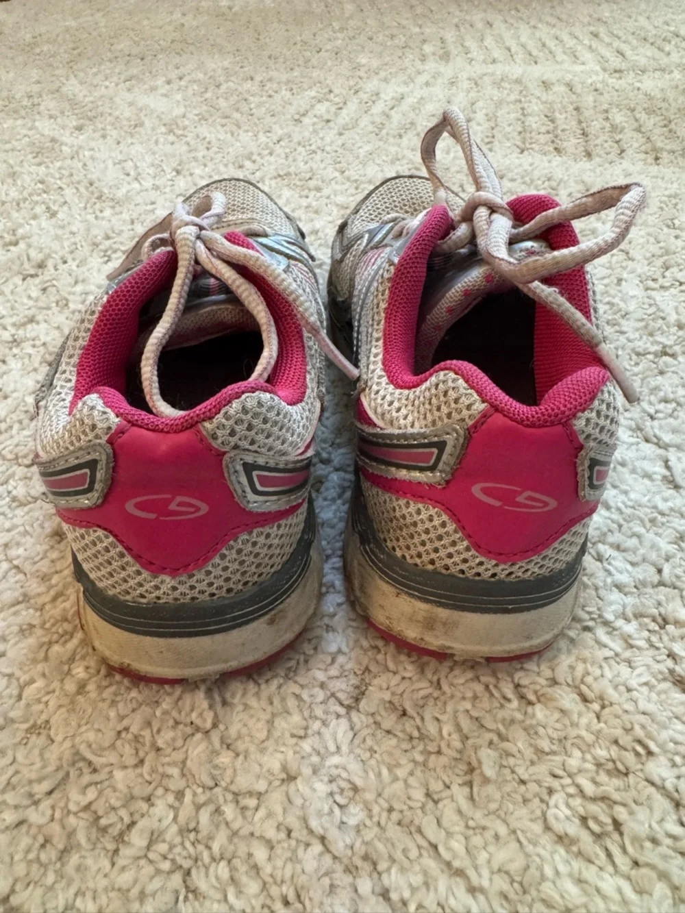 Champion Girls' Youth Size 1 pink athletic/tennis shoes